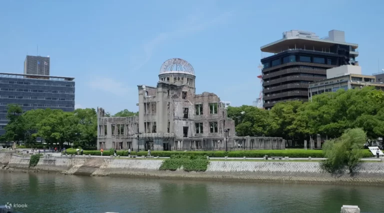 Hiroshima Hop-on Hop-off Tourist Passes
