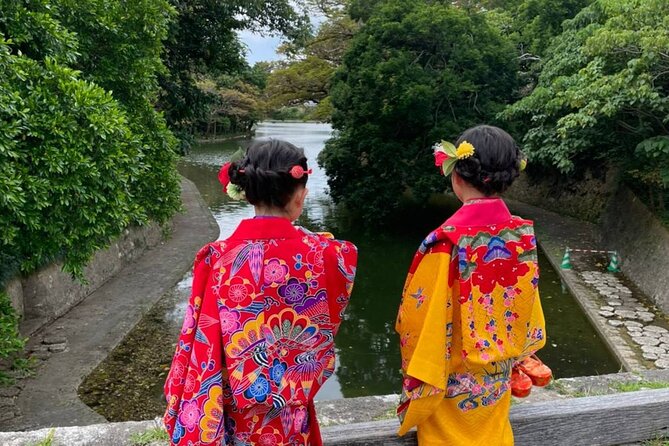 Walking Around the Town With Kimono You Can Choose Your Favorite Kimono From [Okinawa Traditional Co - How to Choose the Perfect Kimono