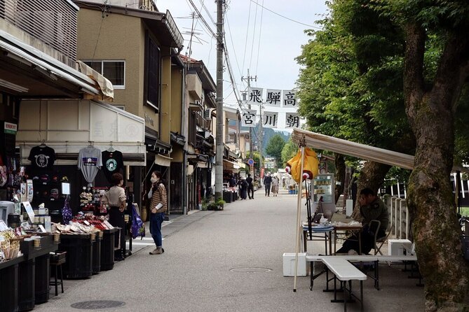 1-Day Takayama Tour: Explore Scenic Takayama and Shirakawago - Takayama: A Picturesque Town