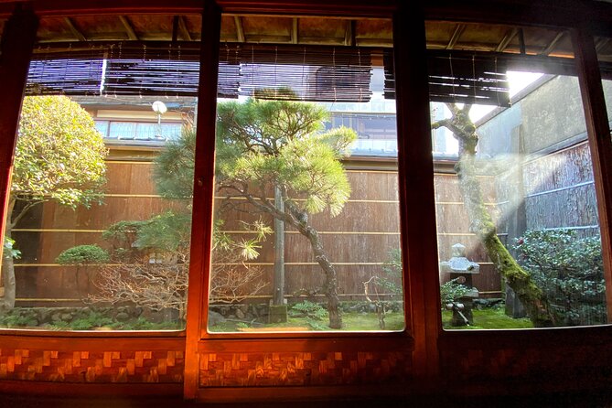 Kyoto: Traditional Tea Ceremony in an Historic House - Exploring the Traditional Tea Ceremony in Kyoto