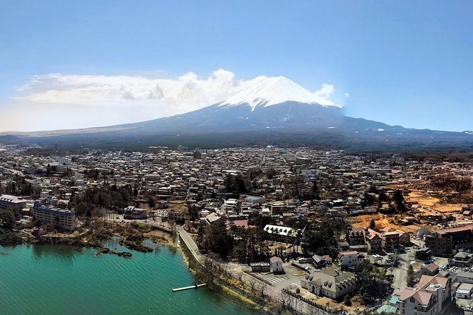Mt Fuji Day Trip From Tokyo by Car With Photographer Guide - Discovering the Oshino Eight Ponds