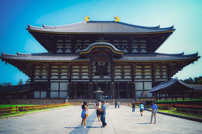 Private Car Tour: Osaka and Nara in One-Day (Full-English Guide) - Enjoy a Full-English Guided Tour