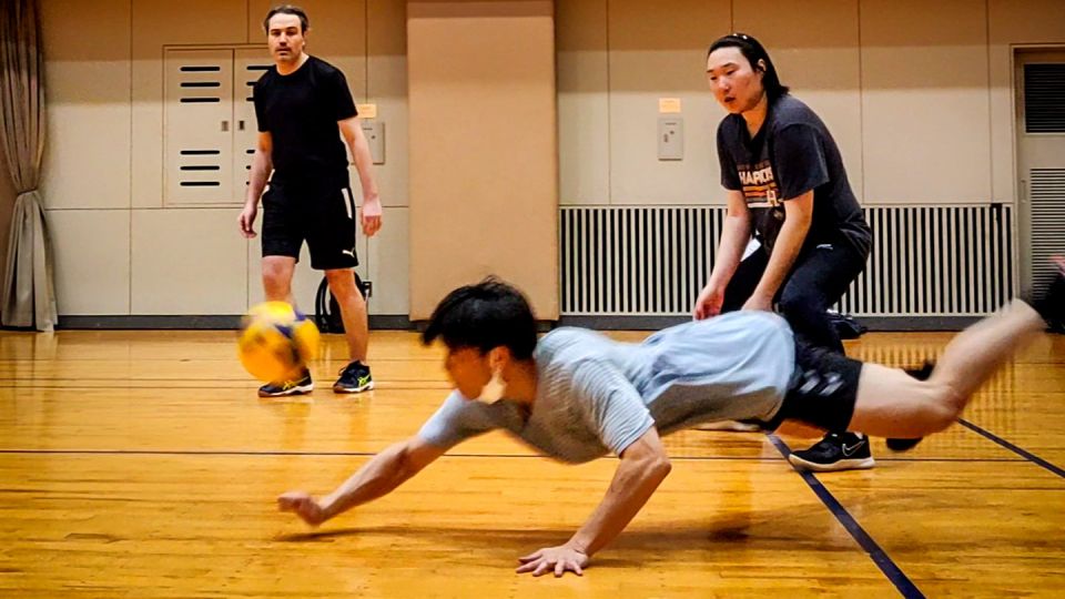 Volleyball in Osaka & Kyoto With Locals! - Experience Highlights