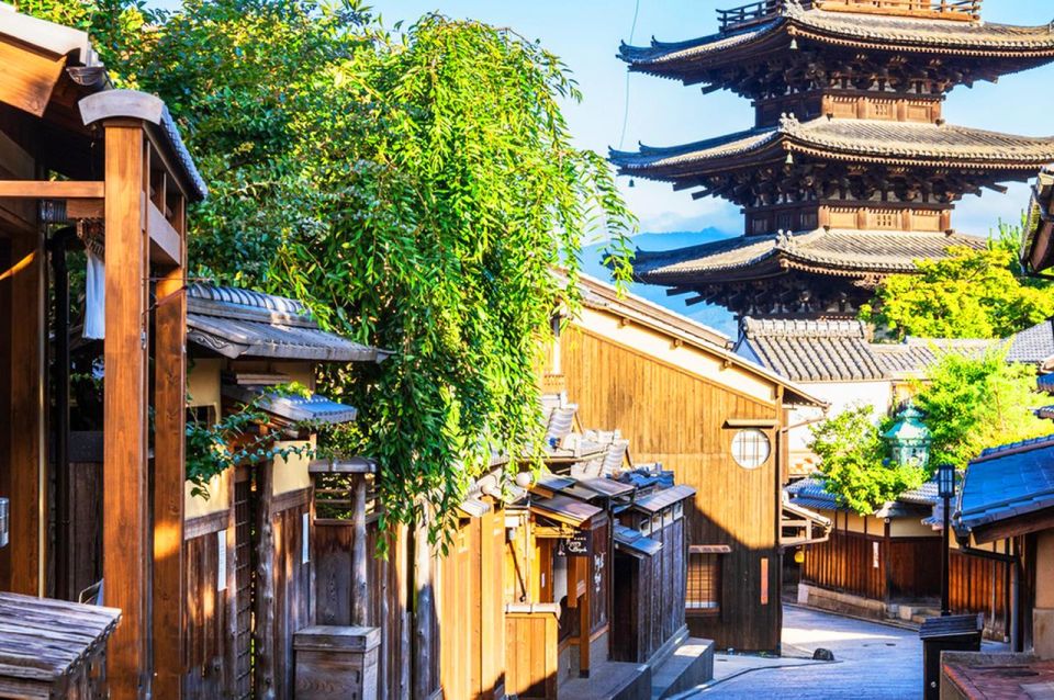 From Kyoto/Osaka: Kyoto and Nara Guided 1-Day Trip - Cancellation and Refund Policy
