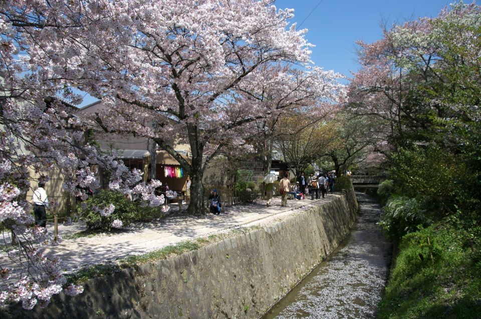 Kansai: Hankyu Railways 1 or 2 Days Tourist Pass - Exploring Osaka, Kyoto, and Kobe