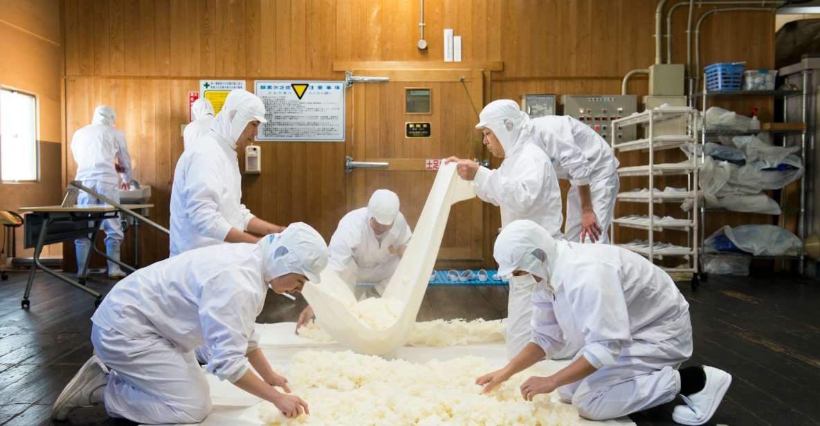 Kobe: Nada Sake Brewery District Private Walking Tour - Explore Kobes Sake Brewery District With a Local Guide