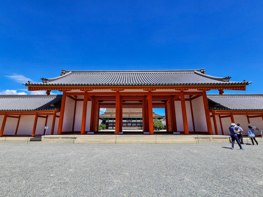 Kyoto: Imperial Palace & Nijo Castle Guided Walking Tour - Full Description