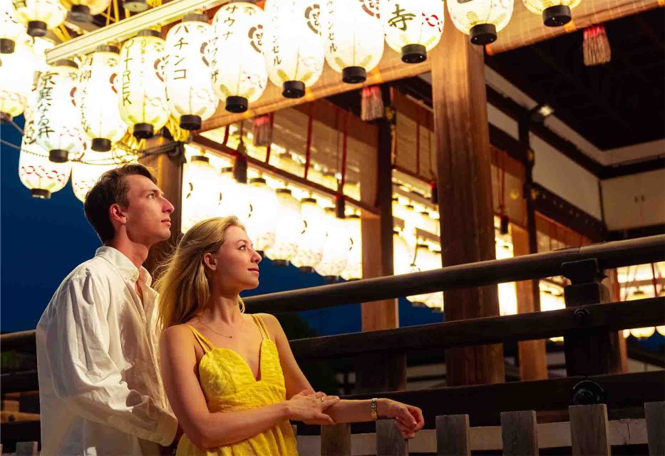 Kyoto Private Photoshoot - Exploring the Hidden Street