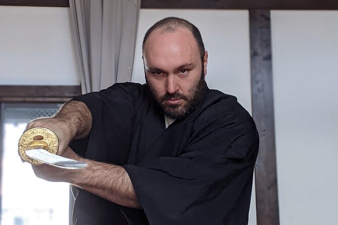 Matsumoto Castle Tour & Samurai Experience - Inclusions: Guide, Admission, Outfit, and More