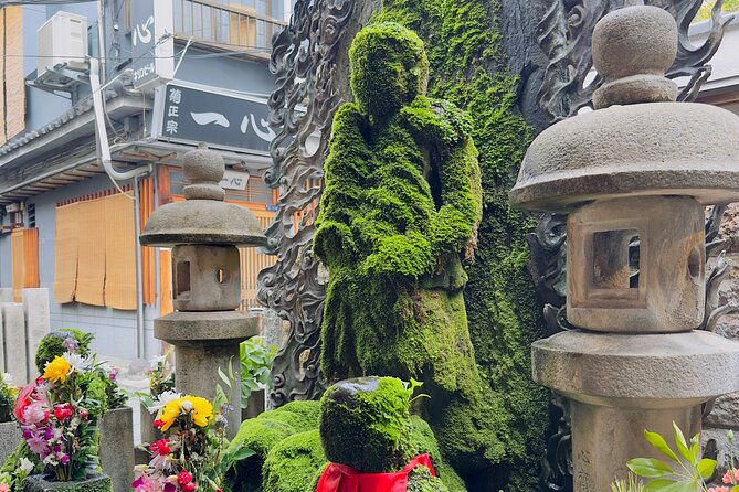 The Ultimate Osaka Food Tour - Namba & Dotonbori - Unique Culinary Experiences in Dotonbori