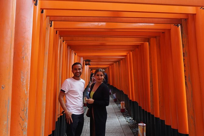 Gion and Fushimi Inari Shrine Kyoto Highlights With Government-Licensed Guide - Meeting Point and Tour The Sum Up