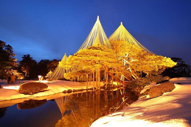 Kanazawa Private 1 Day Tour Photoshoot Session by Professional Photographer - Professional Photo Editing