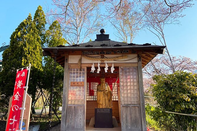 Lake Kawaguchiko Bike Tour - Convenience and Comfort: Support Car Available