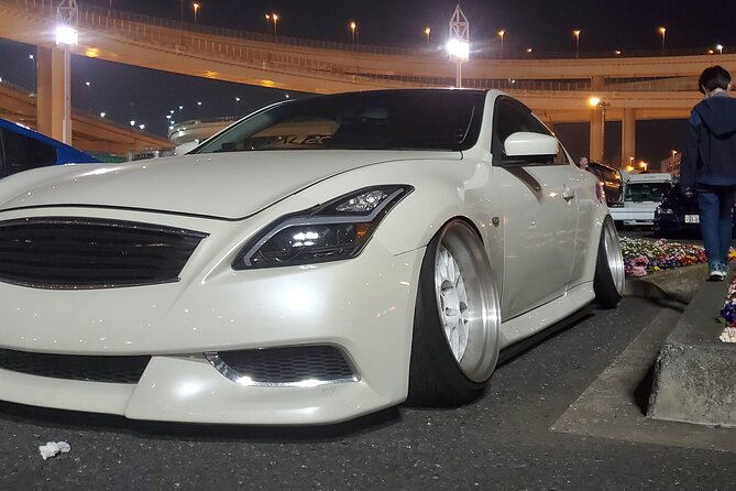 Luxury Ride Trip to Famous Car Meet up Spot Daikoku - A Spectacular Journey to Daikoku: Luxury Rides and Exquisite Cars