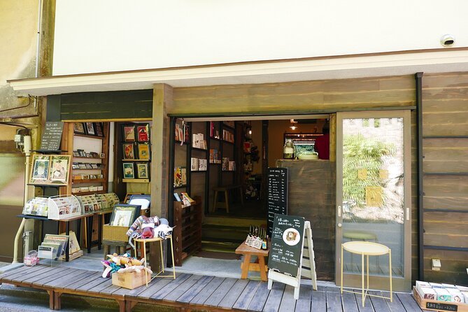 Minoh Waterfall and Nature Walk Through the Minoh Park - Guided Walks Through Minoh Park