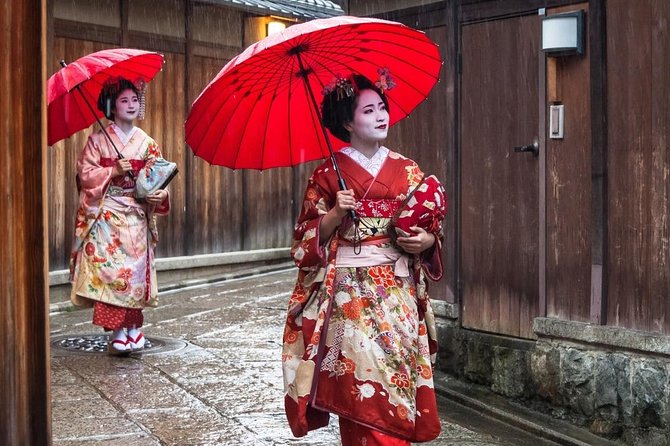 Private Tour Guide Kyoto With a Local: Kickstart Your Trip, Personalized - Off the Beaten Path: Hidden Gems in Kyoto