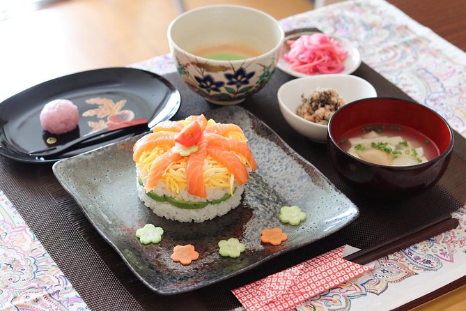 Sushi or Obanzai Cooking and Matcha With a Kyoto Native in Her Home - Taking in Home Cooking With a Local