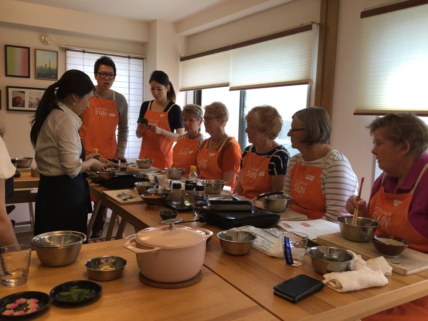 Tokyo: Wagyu and 7 Japanese Dishes Cooking Class - Enjoy a Homey Atmosphere and Friendly Environment