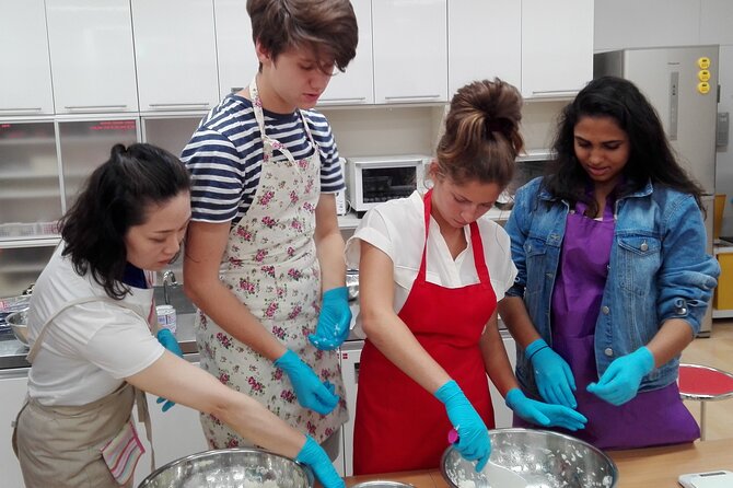 2 Hours Sushi Class - Sushi Tasting and Presentation