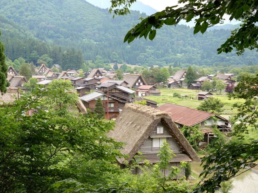 From Takayama: Guided Day Trip to Takayama and Shirakawa-go - Itinerary