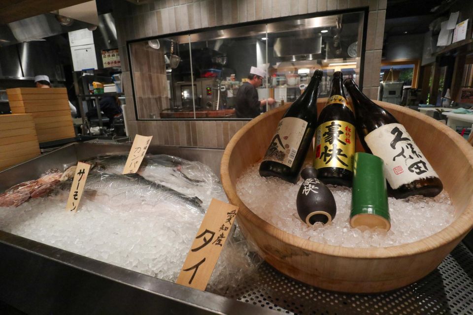 Kyoto : 3-Hour Bar Hopping Tour in Pontocho Alley at Night - Booking and Cancellation Policies