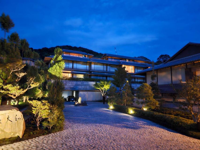 Kyoto: Gion District Guided Walking Tour at Night With Snack - Additional Details