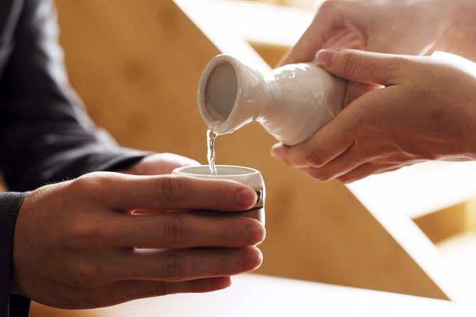 Kyoto Sake Brewery Tour With Lunch - Meeting Point and Pickup Information