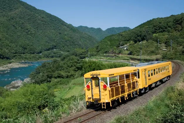 JR All Shikoku Rail Pass - Discounts on JR Shikoku Bus and Ferry