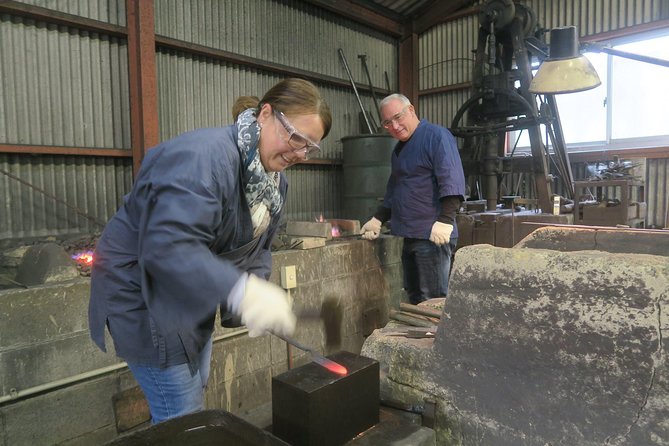 I Would Like to Make My Own Kitchen Knife With a Master Blacksmith in Shimanto. - The Sum Up