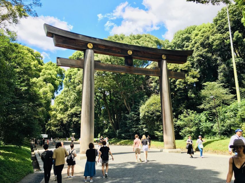 Harajuku: Walking Tour in Tokyo's Kawaii Fashion District - Directions