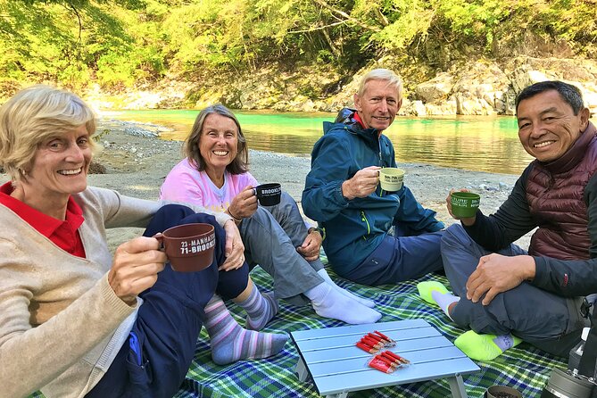 Hida Private E-Bike Tour With Premium Lunch and Farm Experience - The Sum Up