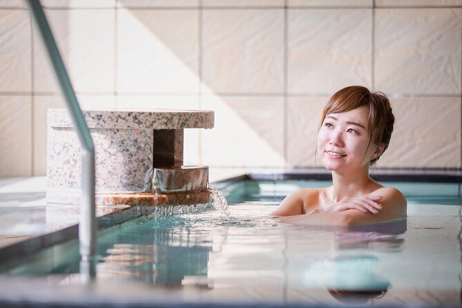 Tattoo-Friendly Open-Air Onsen & Drink - Enjoying the Tattoo-Friendly Open-Air Onsen & Drink