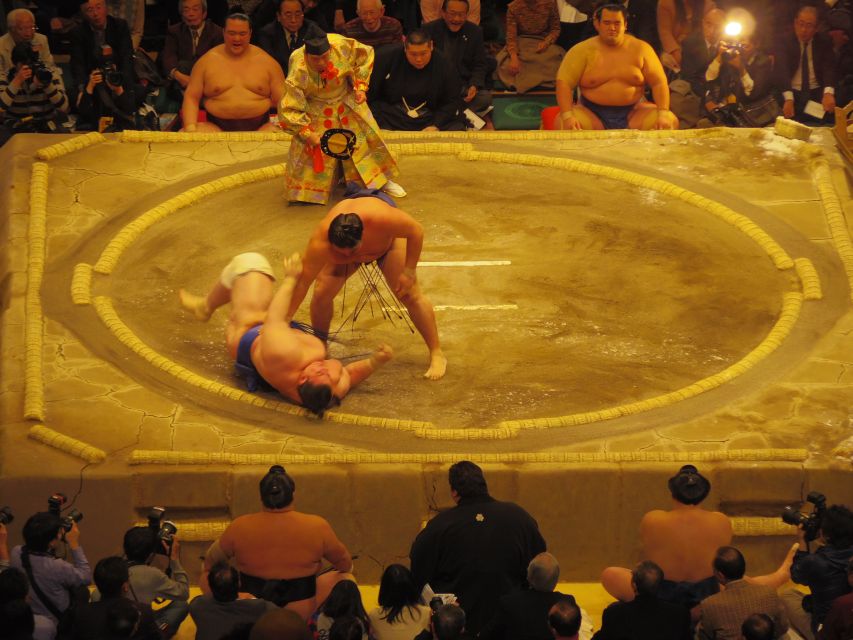 Tokyo: Sumo Wrestling Tournament Ticket With Guide - Directions