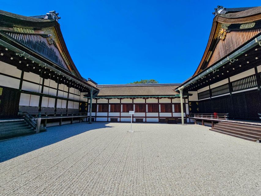 Kyoto: Imperial Palace & Nijo Castle Guided Walking Tour - Punctuality and Dress Code