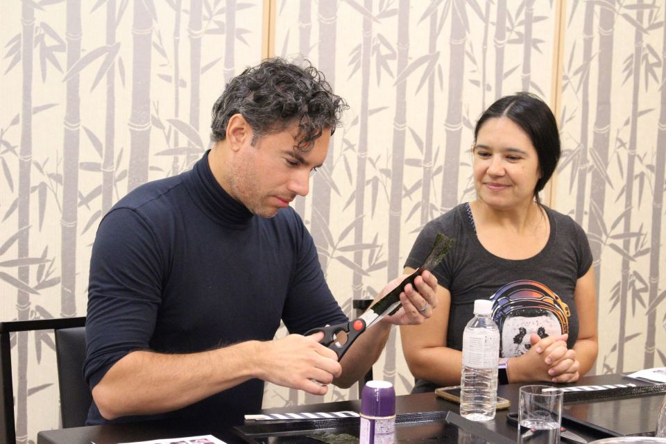 Tokyo: Tsukiji Market Guided Tour & Sushi-Making Experience - The Sum Up