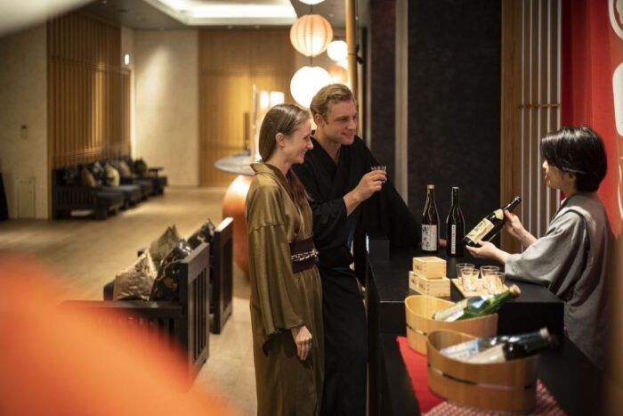 Copyright HOSHINOYA Tokyo