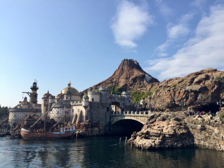 Disneysea theme park lake in Tokyo
