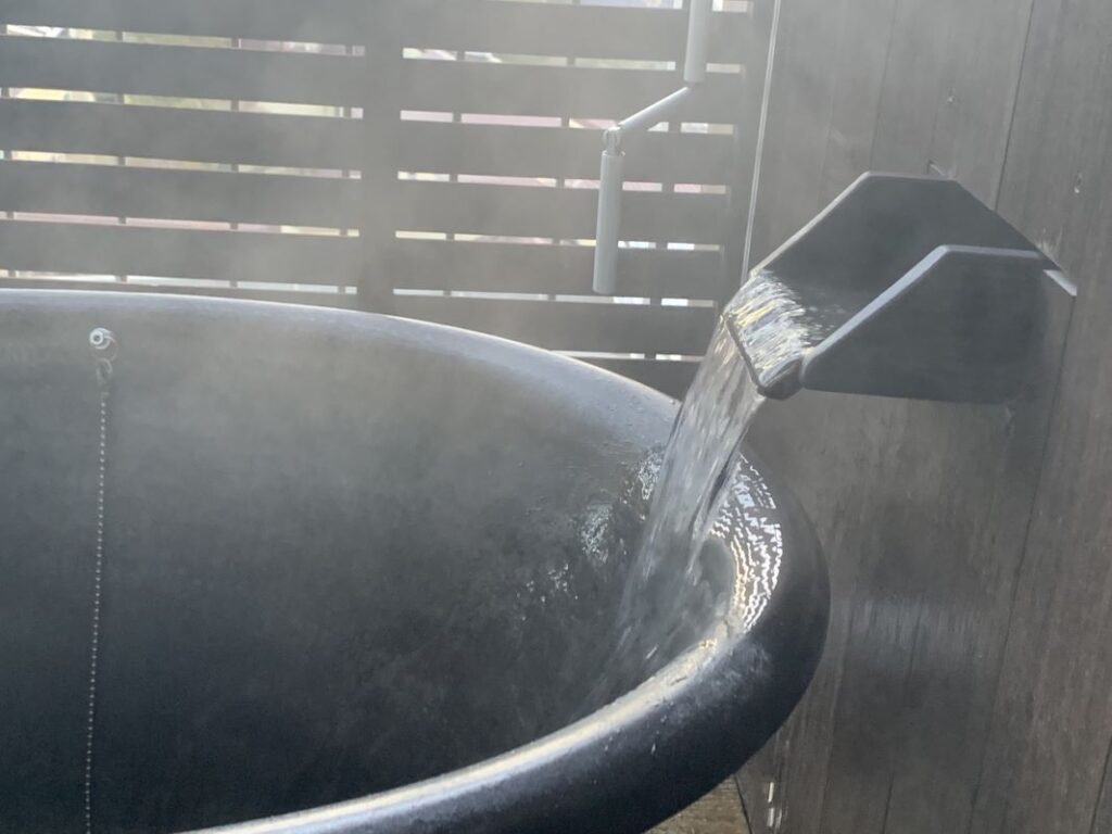 Guest room with open air bath in hakone