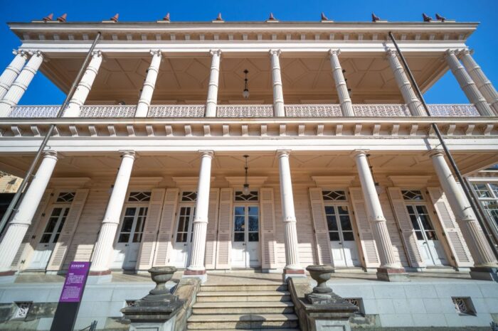 Kyu Iwasaki tei Gardens