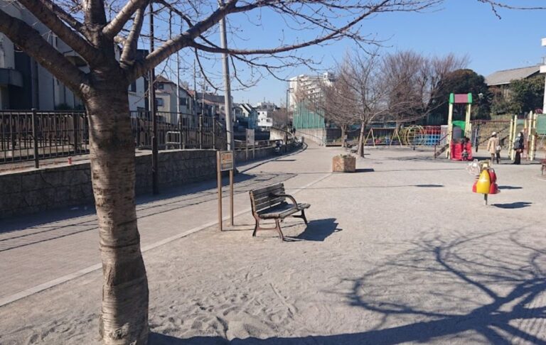 Shinjuku Kuritsu Nishiochiai Park