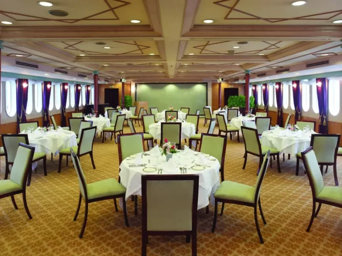 Tokyo Bay Cruise On The Symphony