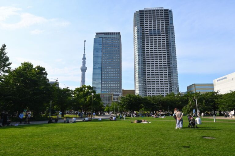 Tokyo Skytree seen from Kinshi Park Sumida
