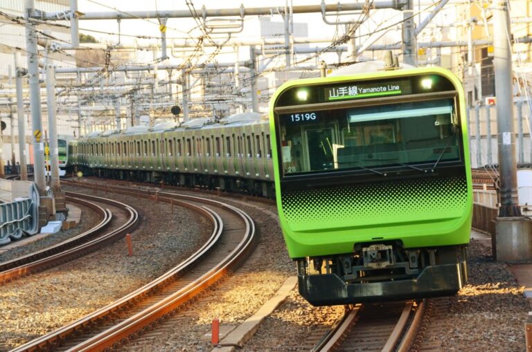 Yamanote Line Tokyo Trains