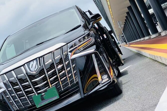 Airport Transfer From Osaka City to Kansai Airport - Two Vehicle Sizes Available to Accommodate Your Group