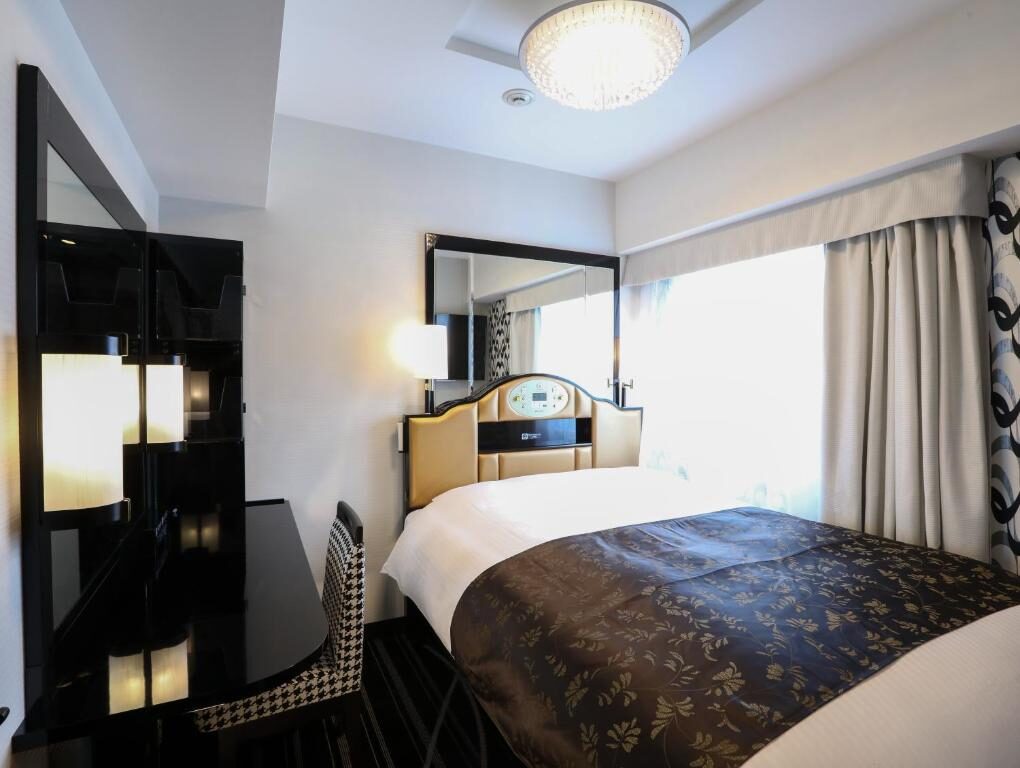 Apa Hotel Higashi Shinjuku Kabukicho Tower