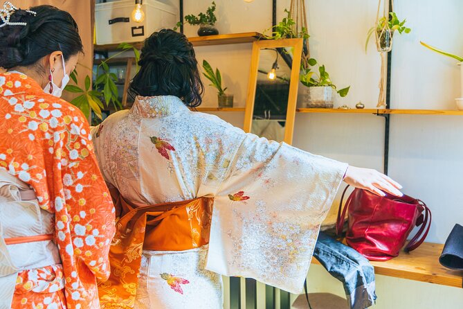 Authentic Kimono Culture Experience Dress, Walk, and Capture - The Art of Kimono Dressing