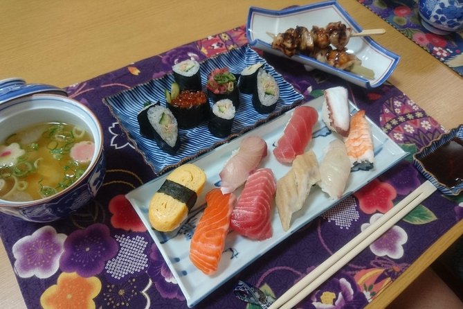 Authentic SUSHI Course Cooking Class In Tokyo