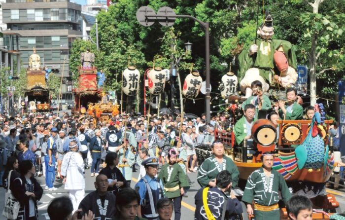 Copyright Akasaka Hikawa Shrine Asakasa Hikawa Festival