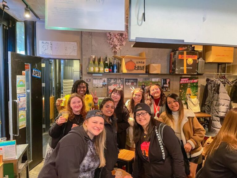 Food & Drinks Bar Tour- Discover Unique Tokyo Nightlife