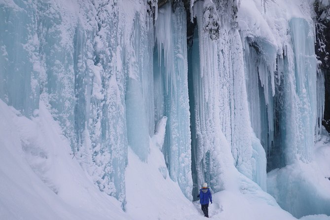Frozen Fall Trekking In Takayama